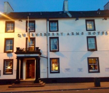 Queensberry Arms Hotel Annan Exterior photo